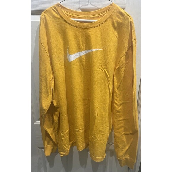 The Nike Tee Men Long Sleeve Tee T-Shirt Top Size XXL Yellow M122 - Picture 1 of 4
